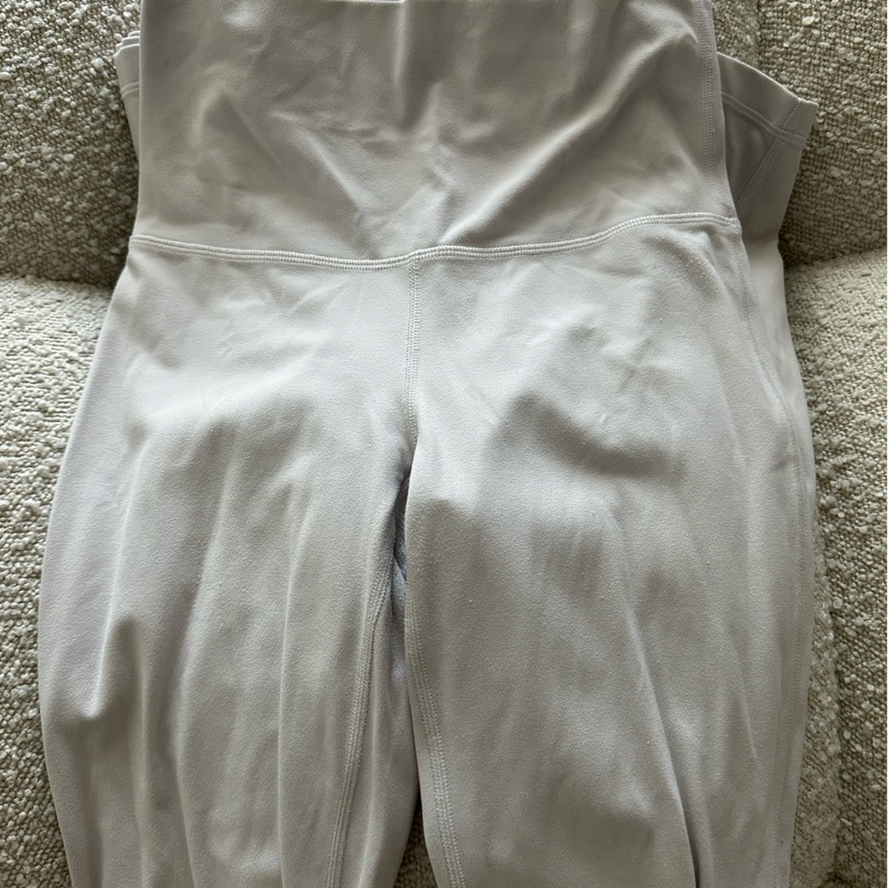 Aritzia tna butter soft pink leggings flared